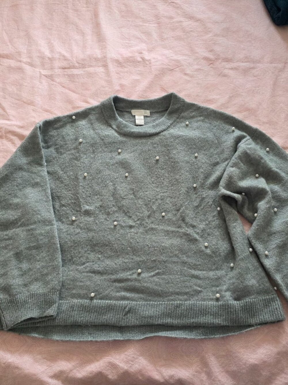 H&M sweater with pearls